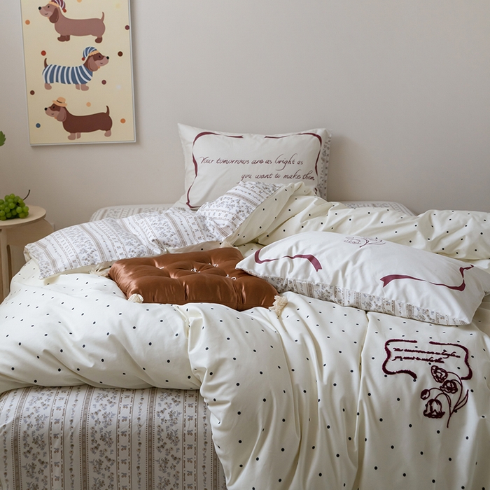 91家纺网 家纺一手货源 找家纺 窝米2024毛巾绣x数码 13370全棉撞色卡通系列四件套 铃兰