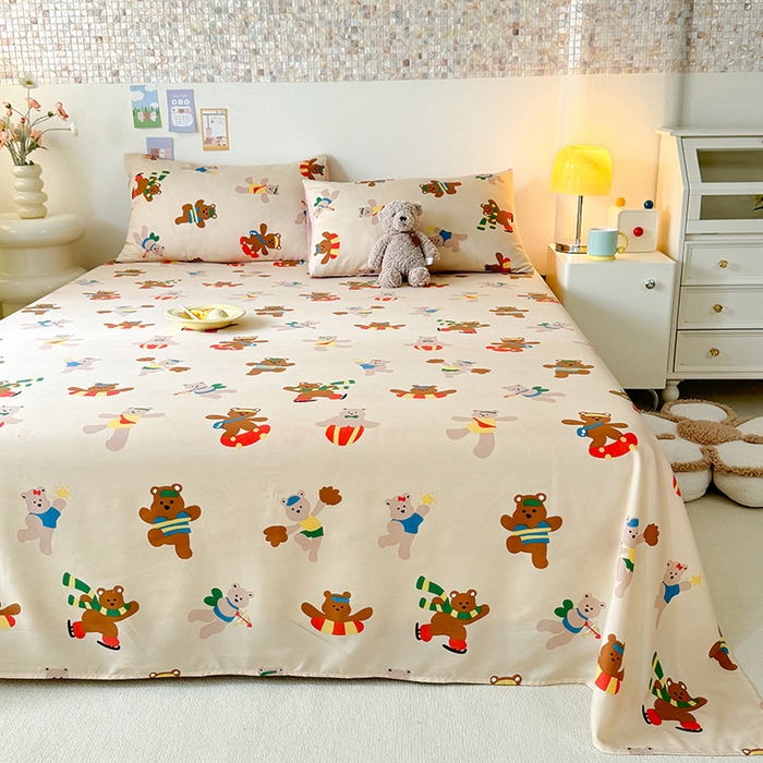 91家纺网 家纺一手货源 找家纺 妖妖家纺 2024新款超柔软糯水洗云朵棉印花单床单 滑板小熊