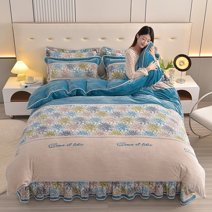 91家纺网 家纺一手货源 找家纺 静缘分 2025新款230克特厚8.5斤牛奶绒金貂绒床裙款保暖四件套-绚丽多彩