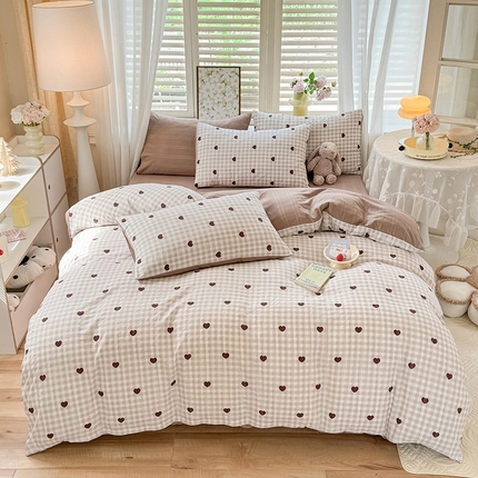 91家纺网 家纺一手货源 找家纺 悦织湾家纺 2025新款A类超柔提花云纱棉四件套 心心相印