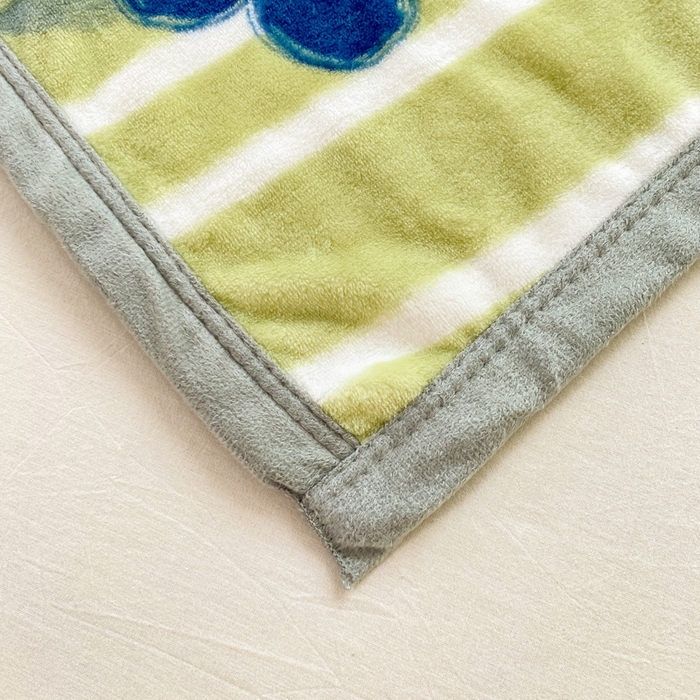 91家纺网 家纺一手货源 找家纺 楠沐家纺 2025新款双面牛奶绒多功能印花毛毯 小兰花