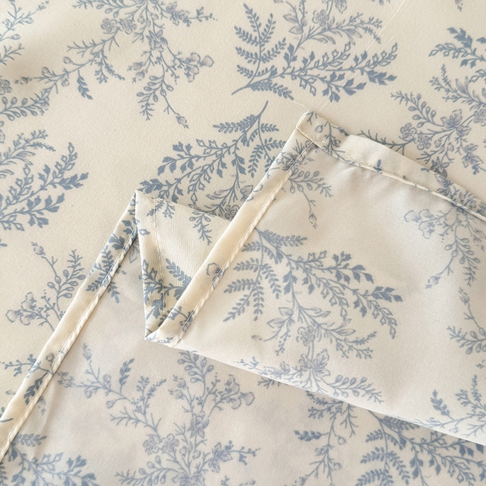 91家纺网 家纺一手货源 找家纺 妖妖家纺 2024新款超柔软糯水洗云朵棉印花单床单 风铃草