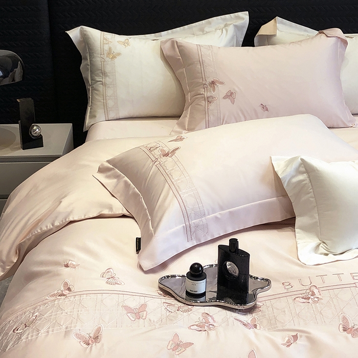 91家纺网 家纺一手货源 找家纺 （总）黑白森林 2024新款50X50S刺绣系列四件套-春漾