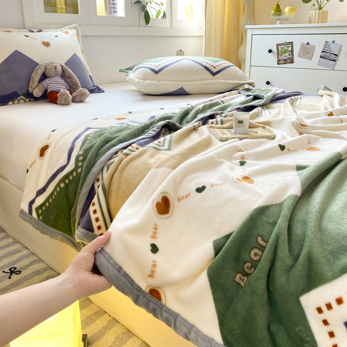 91家纺网 家纺一手货源 找家纺 楠沐家纺 2025新款双面牛奶绒多功能印花毛毯 波浪爱心