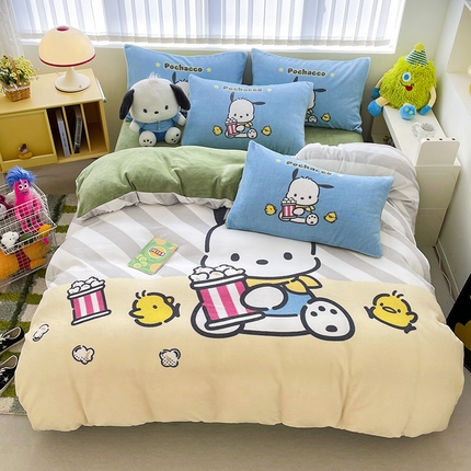 91家纺网 家纺一手货源 找家纺 米帛家纺 2024新款正版授权大版三丽鸥牛奶绒四件套 爆米花帕恰狗