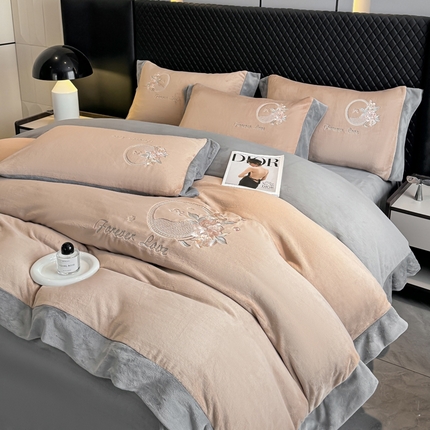 91家纺网 家纺一手货源 找家纺 （总）KA家纺 2025新款绣花牛奶绒四件套-玫瑰庄园系列