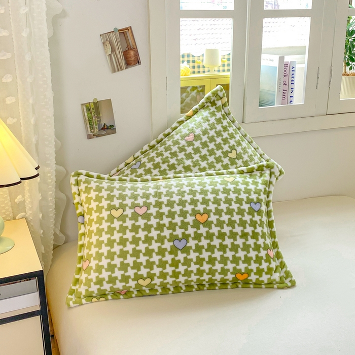 91家纺网 家纺一手货源 找家纺 楠沐家纺 2025新款双面牛奶绒多功能印花毛毯 绿色心情