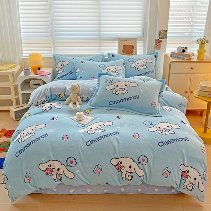 91家纺网 家纺一手货源 找家纺 KT猫直营店 2024新款三丽鸥库洛米牛奶绒四件套 云朵玉桂狗