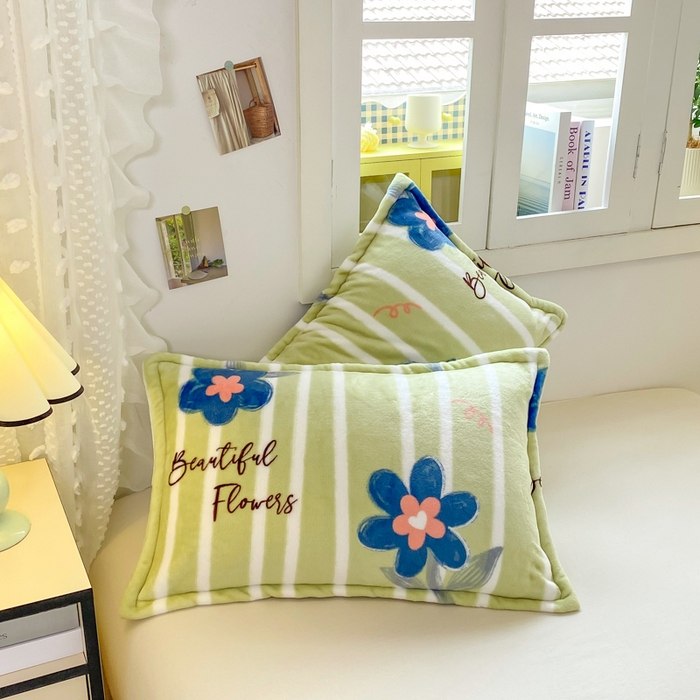 91家纺网 家纺一手货源 找家纺 楠沐家纺 2025新款双面牛奶绒多功能印花毛毯 小兰花