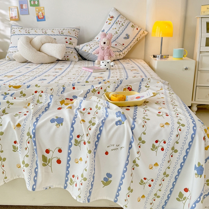 91家纺网 家纺一手货源 找家纺 妖妖家纺 2024新款超柔软糯水洗云朵棉印花单床单 花儿与兔