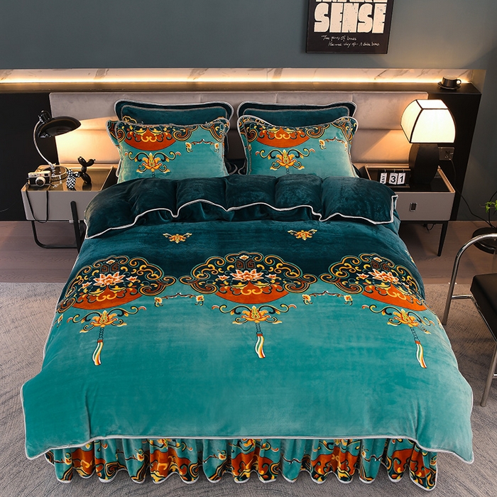 91家纺网 家纺一手货源 找家纺 曼尼家纺2025高克重直播印花床裙款法莱绒金貂珊瑚绒牛奶绒四件套 穿越浪漫