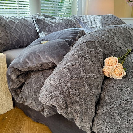 91家纺网 家纺一手货源 找家纺 （总）莉莉安 2025新款塔芙绒四件套