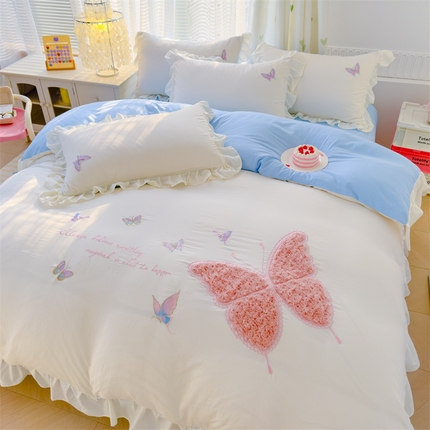 91家纺网 家纺一手货源 找家纺 （总）灰鲸 灰鲸 2025新款水洗双层纱玫瑰兔毛贴布绣四件套-蝶恋