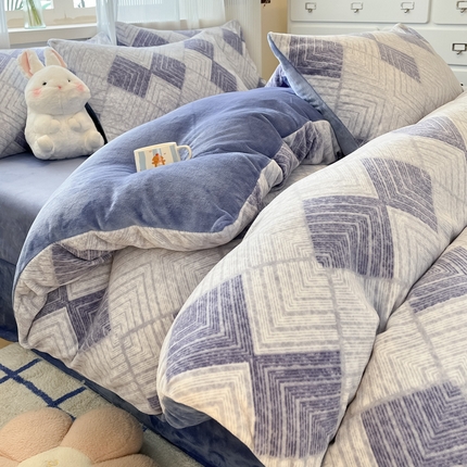 91家纺网 家纺一手货源 找家纺 （总）绘萱家居 2025新款高克重印花牛奶绒四件套