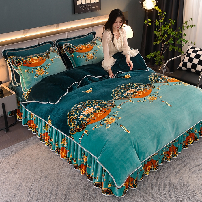 91家纺网 家纺一手货源 找家纺 曼尼家纺2025高克重直播印花床裙款法莱绒金貂珊瑚绒牛奶绒四件套 穿越浪漫