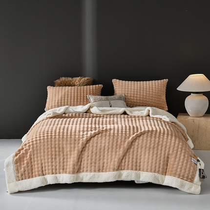 91家纺网 家纺一手货源 找家纺 网客家纺 2024新款雕花绒泡泡绒羊羔绒毛毯 燕麦咖