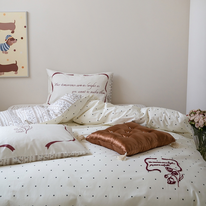 91家纺网 家纺一手货源 找家纺 窝米2024毛巾绣x数码 13370全棉撞色卡通系列四件套 铃兰