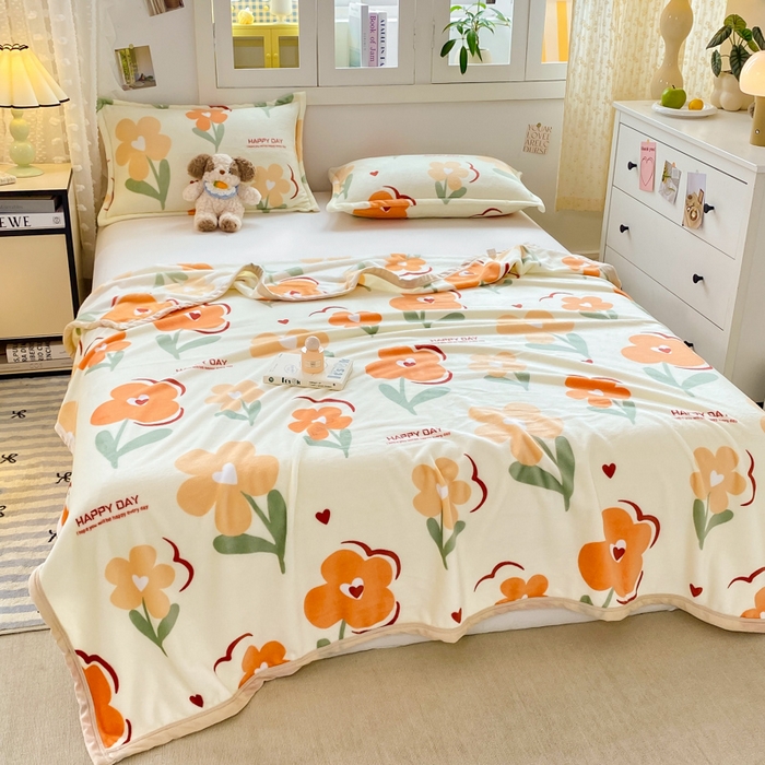 91家纺网 家纺一手货源 找家纺 楠沐家纺 2025新款双面牛奶绒多功能印花毛毯 朵朵花开