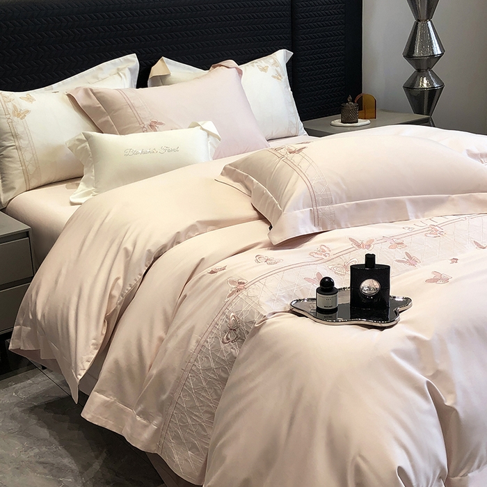 91家纺网 家纺一手货源 找家纺 （总）黑白森林 2024新款50X50S刺绣系列四件套-春漾