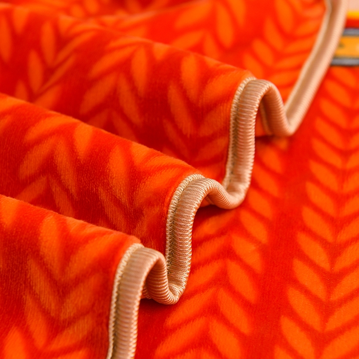 91家纺网 家纺一手货源 找家纺 曼尼家纺2025高克重直播印花床裙款法莱绒金貂珊瑚绒牛奶绒四件套 花开暮色