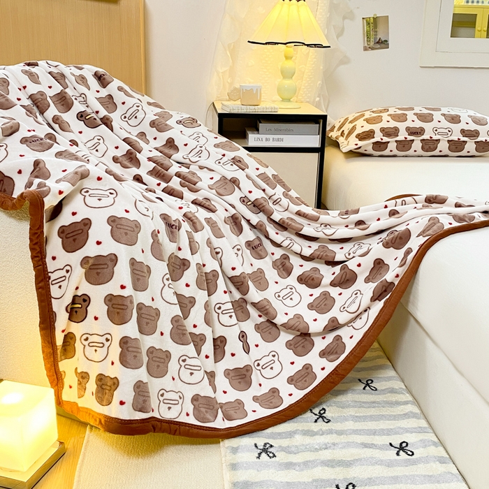 91家纺网 家纺一手货源 找家纺 楠沐家纺 2025新款双面牛奶绒多功能印花毛毯 小熊仔