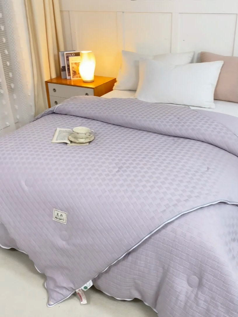 91家纺网 家纺一手货源 找家纺 红日子纺织品 2024新款A类柔暖华夫格大豆冬被二合一拉链双胎被 绅士灰