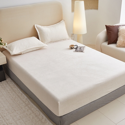 91家纺网 家纺一手货源 找家纺 舒居家纺 2024新款双色立体剪花雕花牛奶绒床笠 纯色--雪峰白