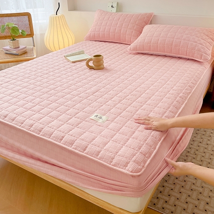 91家纺网 家纺一手货源 找家纺 （总）曼陀罗 2025新款A类华夫格大豆纤维夹棉床笠