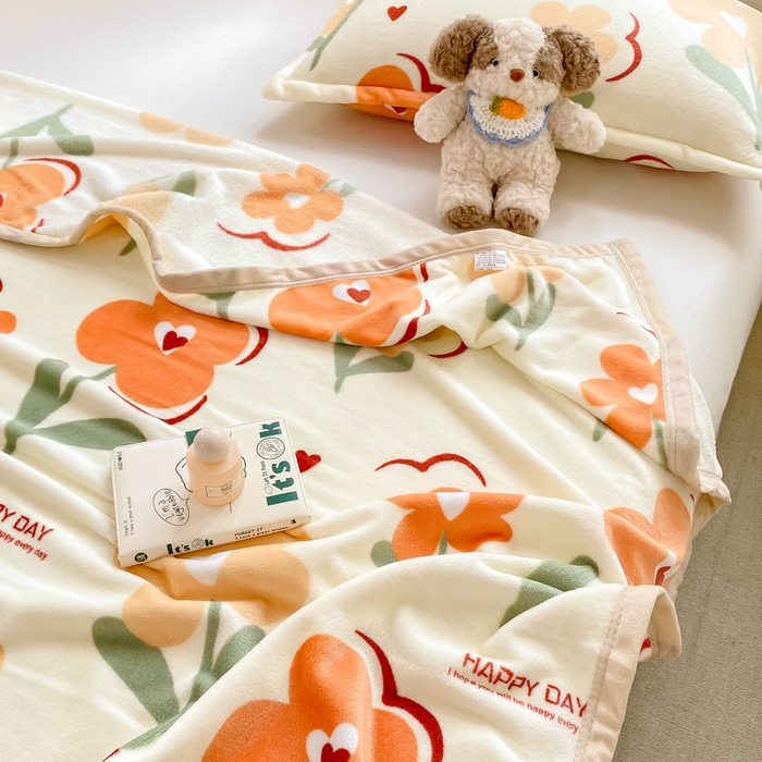 91家纺网 家纺一手货源 找家纺 楠沐家纺 2025新款双面牛奶绒多功能印花毛毯 朵朵花开