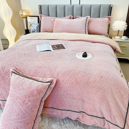 鑫利来家纺 2024新款牛奶绒雕花压线款四件套 欧式-豆沙