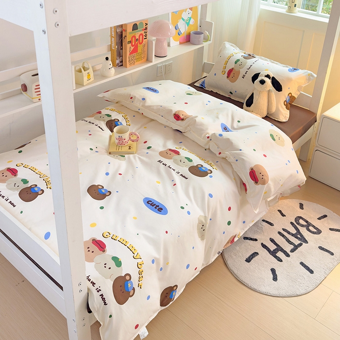 91家纺网 家纺一手货源 找家纺 楠沐家纺 2025新款亲肤芦荟棉印花学生宿舍上下铺四件套三件套 复古小熊