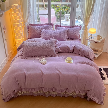 畅畅家纺 2024新款冬季韩版花边蕾丝牛奶绒床盖四件套 丁香紫