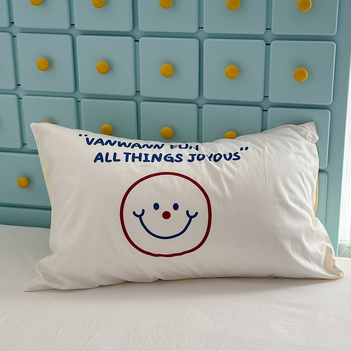 91家纺网 家纺一手货源 找家纺 昔可家纺 2024新款数码印花单品枕套系列-ins风系列 字母表情