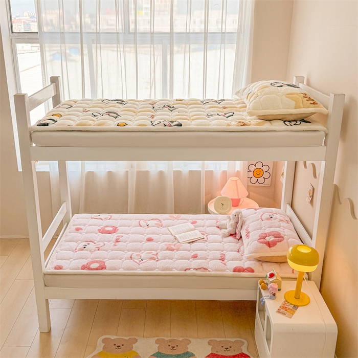 91家纺网 家纺一手货源 找家纺 雯豆家纺 2024新品泰迪绒学生床垫宿舍床褥子加厚上下铺北极绒床护垫 泰迪绒床褥-浪漫兔