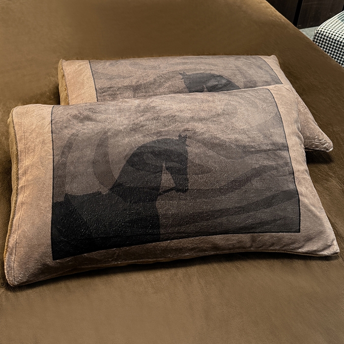 91家纺网 家纺一手货源 找家纺 （总）控价 2025A类丽丝绒+全消光牛奶绒四件套-奥弗恩