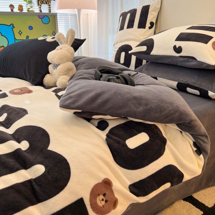 91家纺网 家纺一手货源 找家纺 2024新款原创小清新牛奶绒印花四件套 巧克力豆