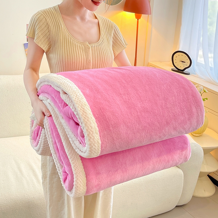 91家纺网 家纺一手货源 找家纺 千荨 2024新款亲肤舒适高克重双面牛奶绒纯色毛毯 牛奶绒-霓虹粉