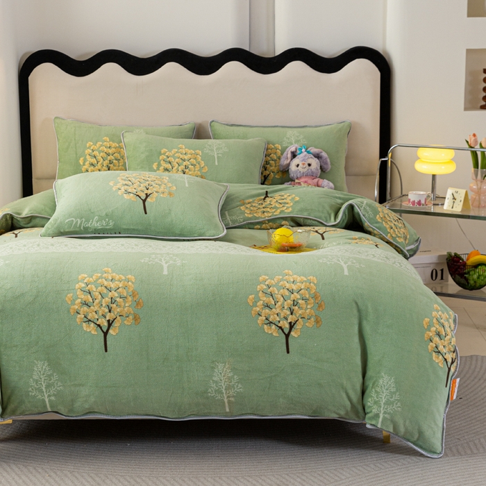 91家纺网 家纺一手货源 找家纺 欧喜璐 2024年新款 8.5-9.5斤加厚牛奶绒金貂绒法莱绒四件套单被套 银杏树