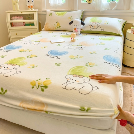 91家纺网 家纺一手货源 找家纺 （总）摩妮卡 2025新款印花小清新牛奶绒印花床笠三件套