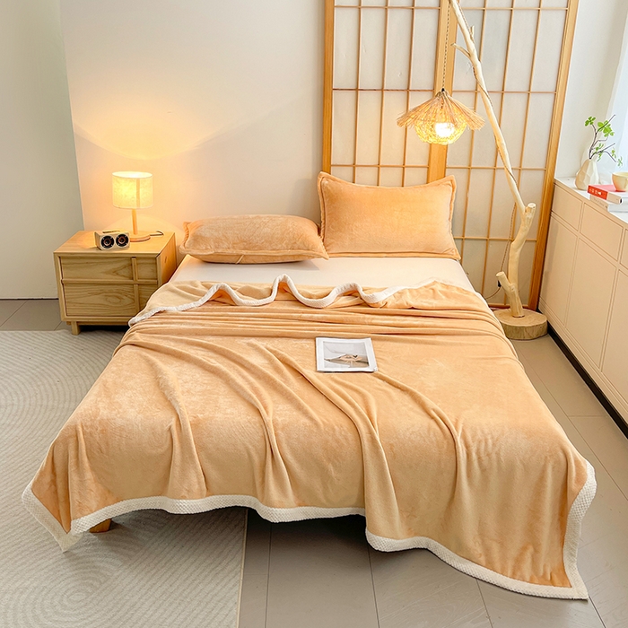 91家纺网 家纺一手货源 找家纺 千荨 2024新款亲肤舒适高克重双面牛奶绒纯色毛毯 牛奶绒-驼色