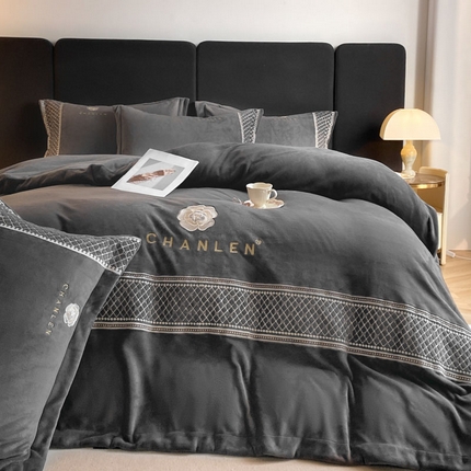 91家纺网 家纺一手货源 找家纺 （总）苹果星家纺 2024新款保暖亲肤全消光牛奶绒四件套