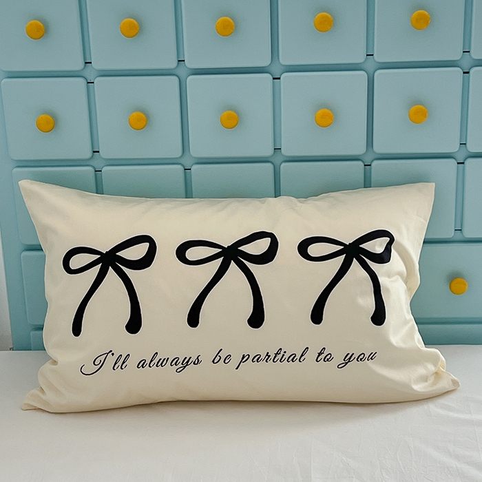 91家纺网 家纺一手货源 找家纺 昔可家纺 2024新款数码印花单品枕套系列-ins风系列 丝绒蝴蝶结