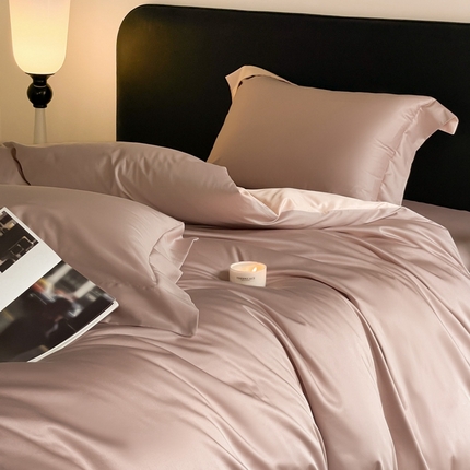 91家纺网 家纺一手货源 找家纺 （总）由丽家纺 2025新款贡缎纯色刺绣双拼隐形双面用四件套