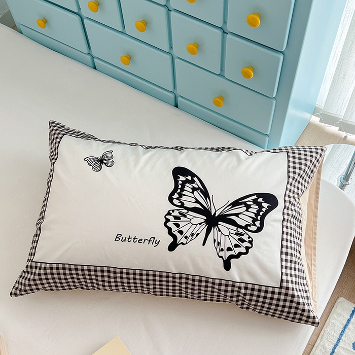 91家纺网 家纺一手货源 找家纺 昔可家纺 2024新款数码印花单品枕套系列-ins风系列 暗夜蝴蝶