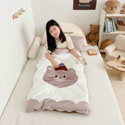 91家纺网 家纺一手货源 找家纺 美乐迪家纺 2024新款儿童睡袋 帽子熊