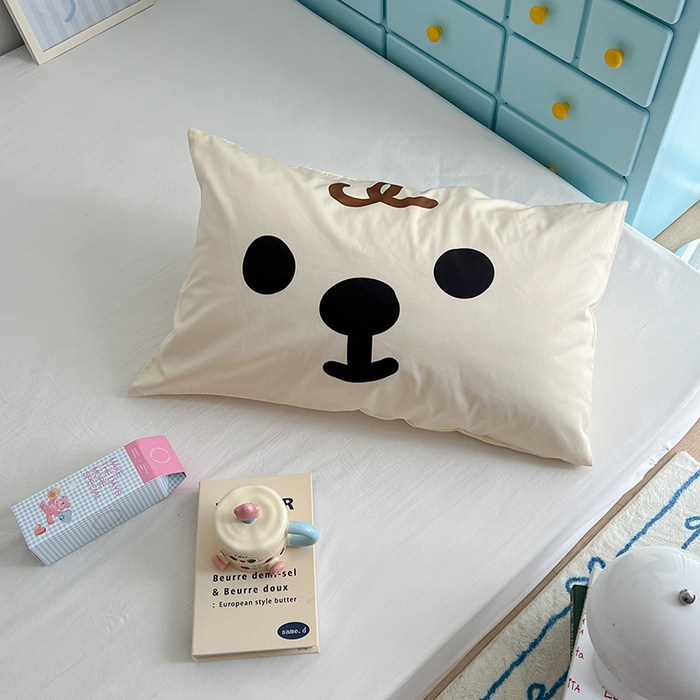 91家纺网 家纺一手货源 找家纺 昔可家纺 2024新款数码印花单品枕套系列-卡通系列 呆萌小狗