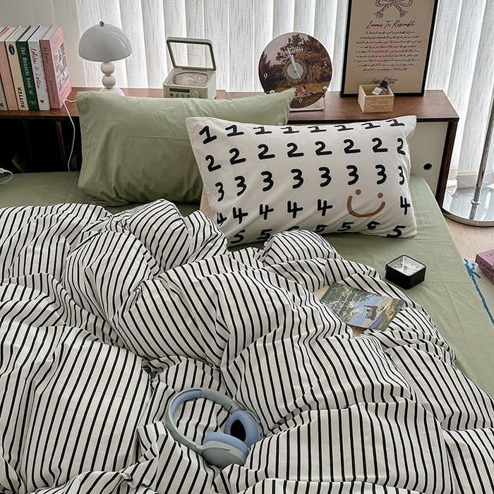 91家纺网 家纺一手货源 找家纺 昔可家纺 2024新款竖条全棉四件套大版枕套系列 复古黑条