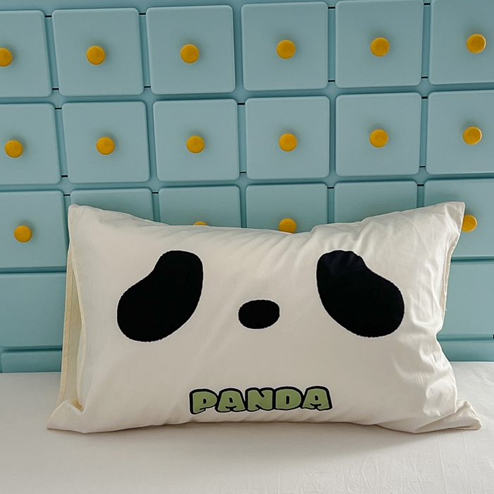 91家纺网 家纺一手货源 找家纺 昔可家纺 2024新款数码印花单品枕套系列-卡通系列 萌萌熊猫
