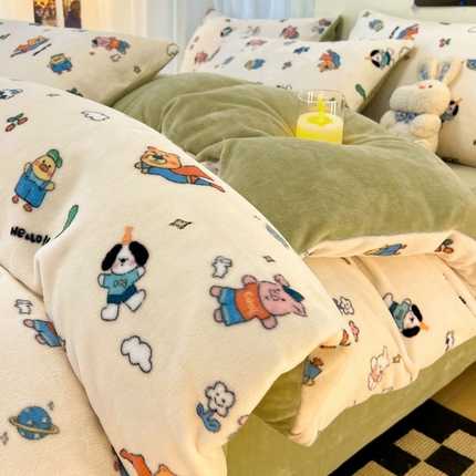 2024新款原创小清新牛奶绒印花四件套 童话世界