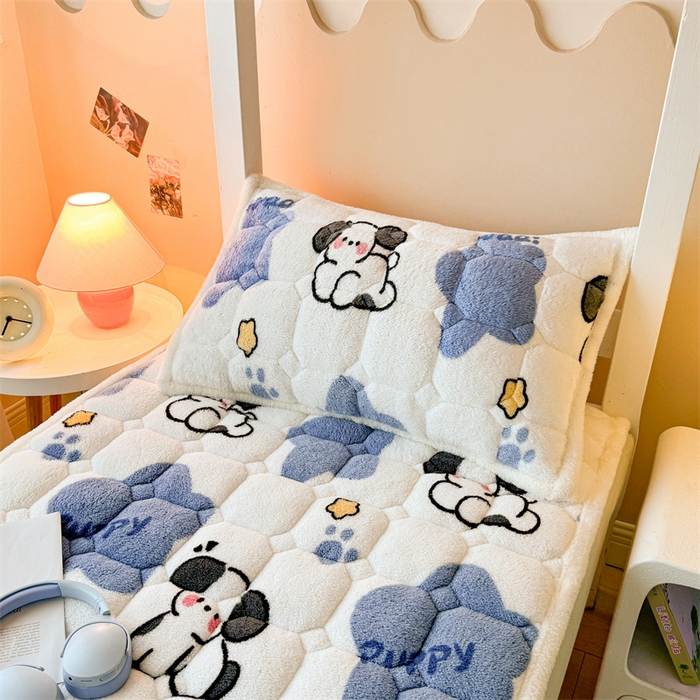91家纺网 家纺一手货源 找家纺 雯豆家纺 2024新品泰迪绒学生床垫宿舍床褥子加厚上下铺北极绒床护垫 泰迪绒床褥-顽皮狗-兰